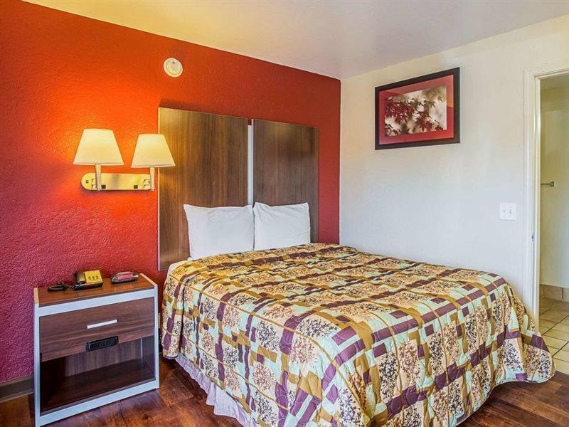 Rodeway Inn Nashville Airport South Экстерьер фото