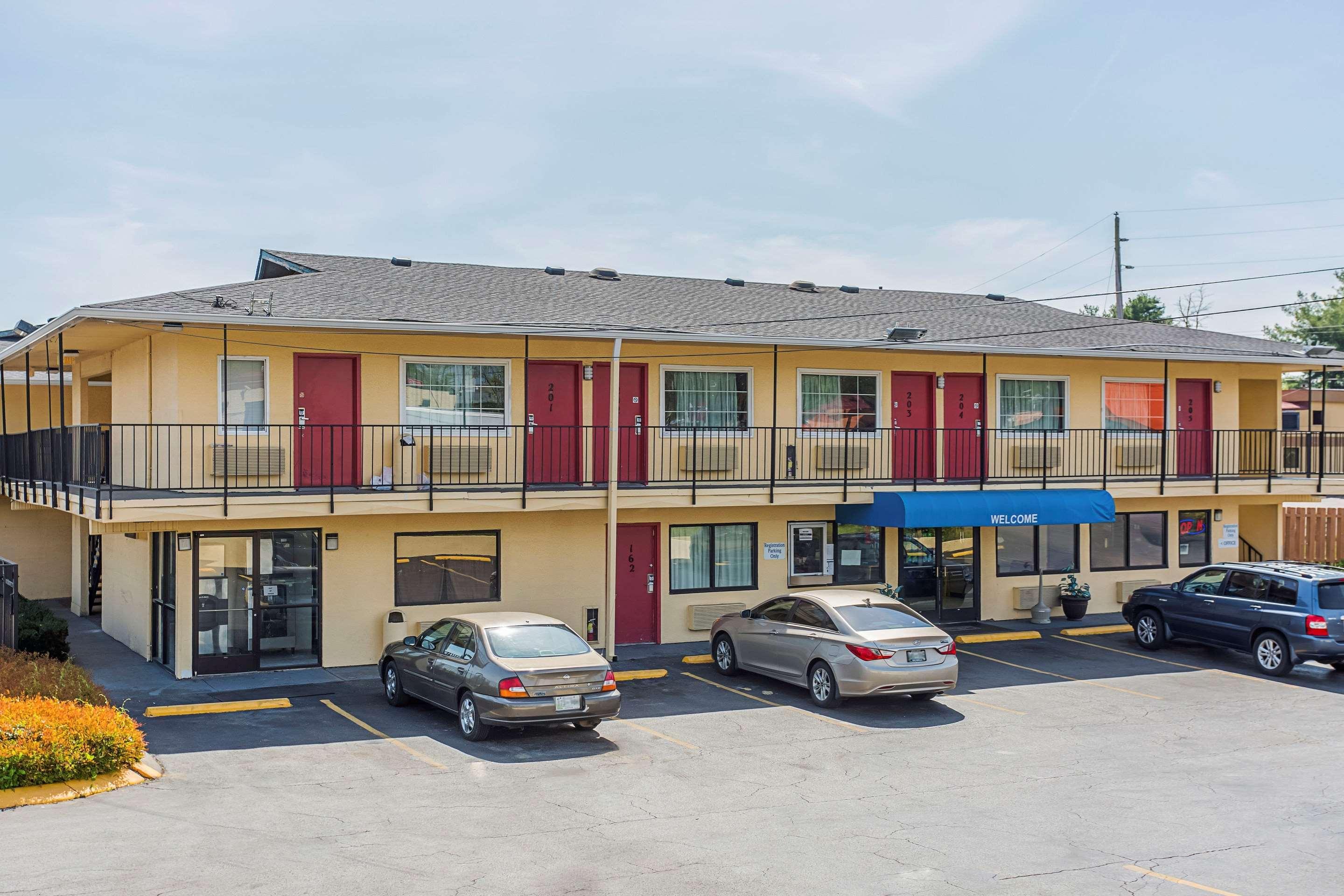 Rodeway Inn Nashville Airport South Экстерьер фото